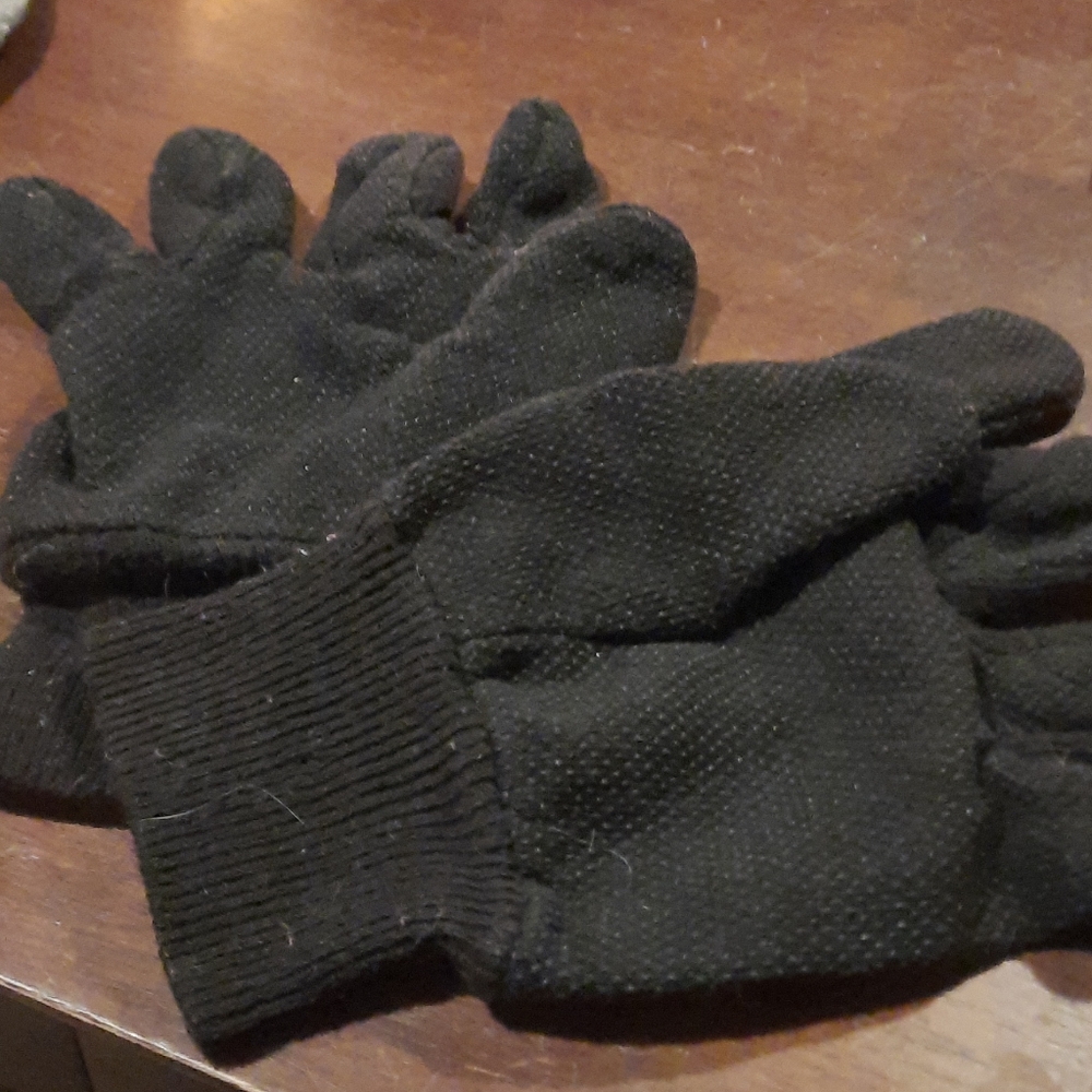 BLACK GLOVES ADULT SIZE - Picture 3 of 3